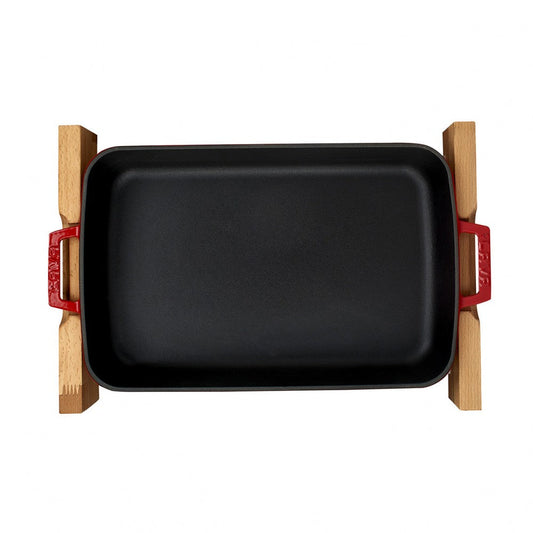 Globok litoželezen pekač na lesenem stojalu - Rdeč LAVA