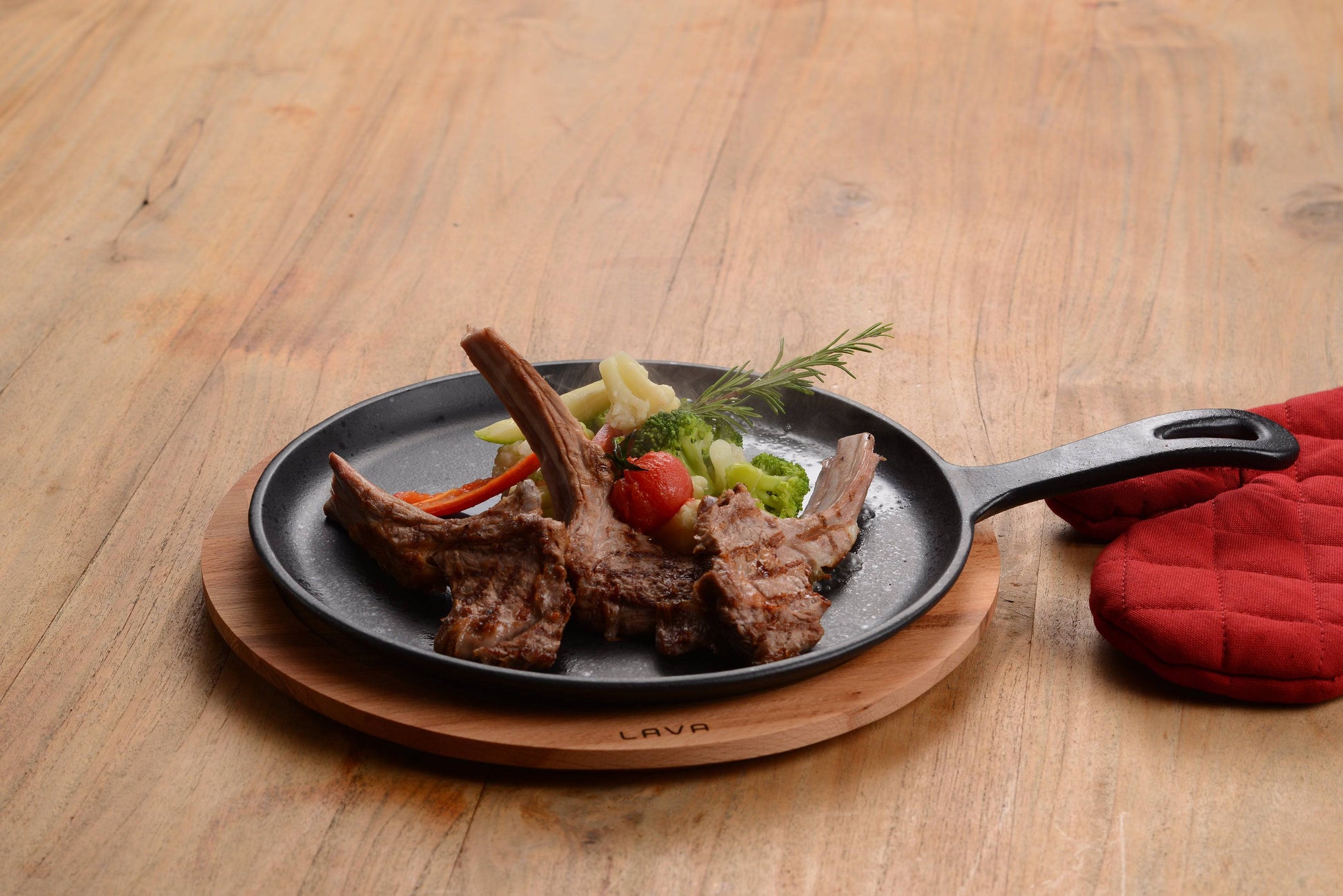 Litoželezna ponev za palačinke 26 cm LAVA - Chef Bruni